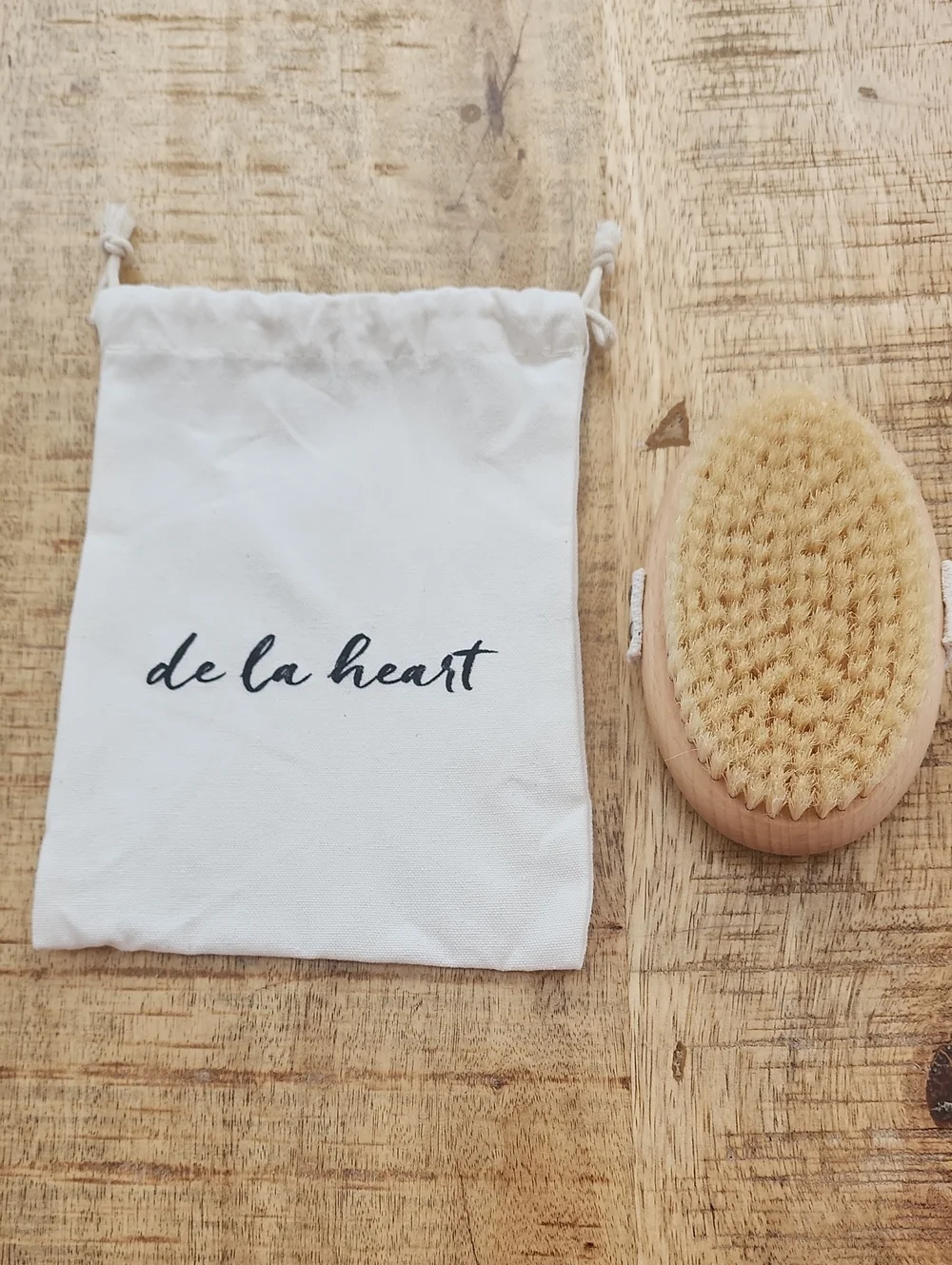 DE LA HEART The Body Tool Wood Lymphatic Tool And The Body Dry Brush With Bags